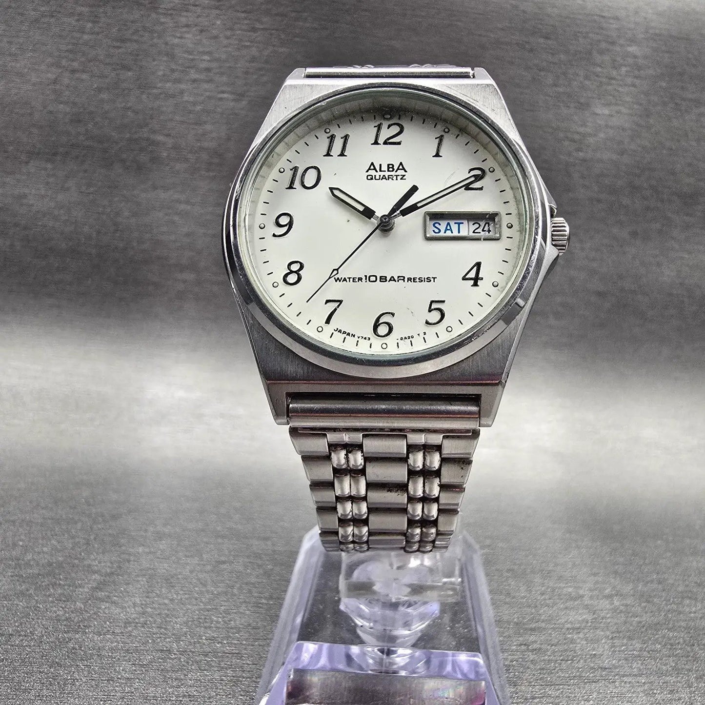 Seiko Alba Watch Men 35mm Silver Dial Silver Tone Daydate V743-8A10 New Battery5
