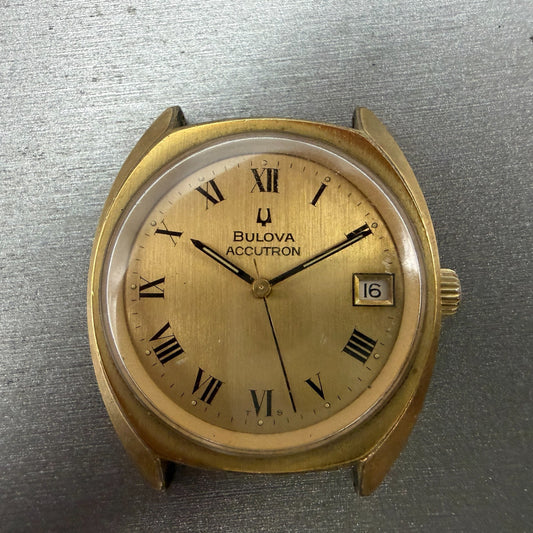 Bulova Accutron Watch Men 35mm Champagne Dial Gold Tone Date Round PARTS Vintage0