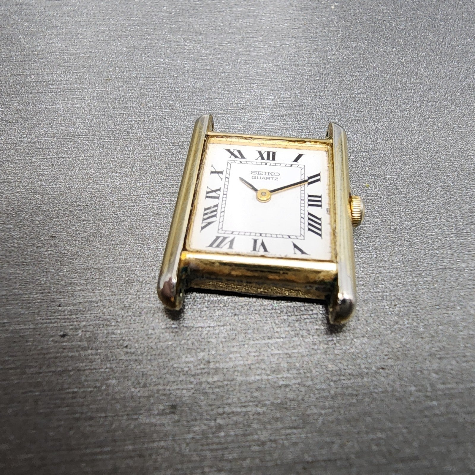 Seiko Tank Watch Women 18mm White Dial Gold Tone Rectangle 2c205019 New Battery6