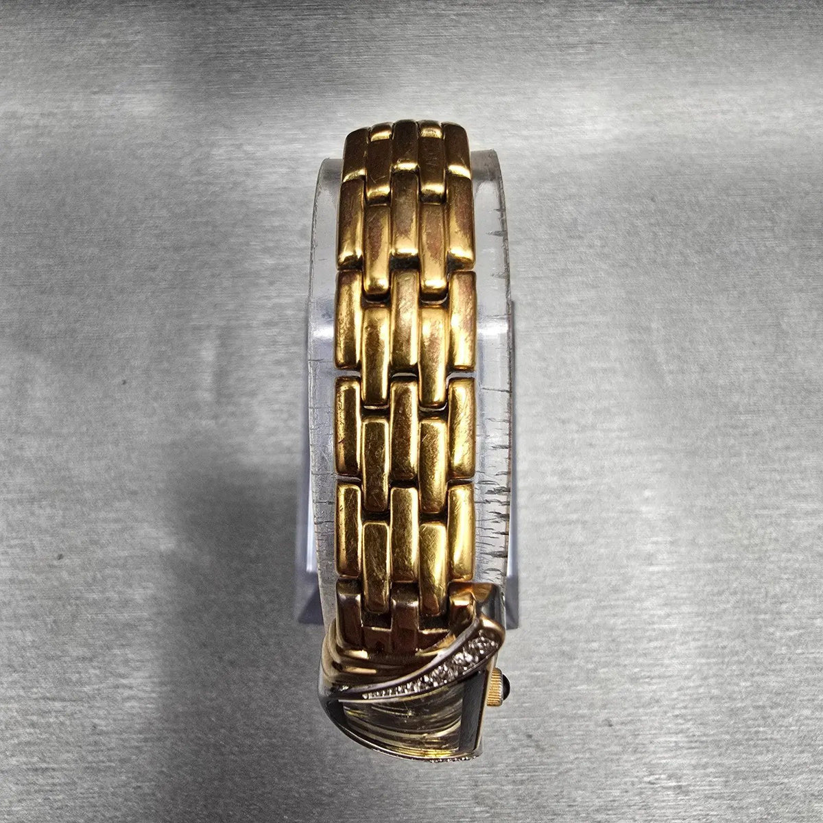Seiko Half Moon Watch Women 14mm Black Dial Gold Diamonds 2E20-7309 New Battery4