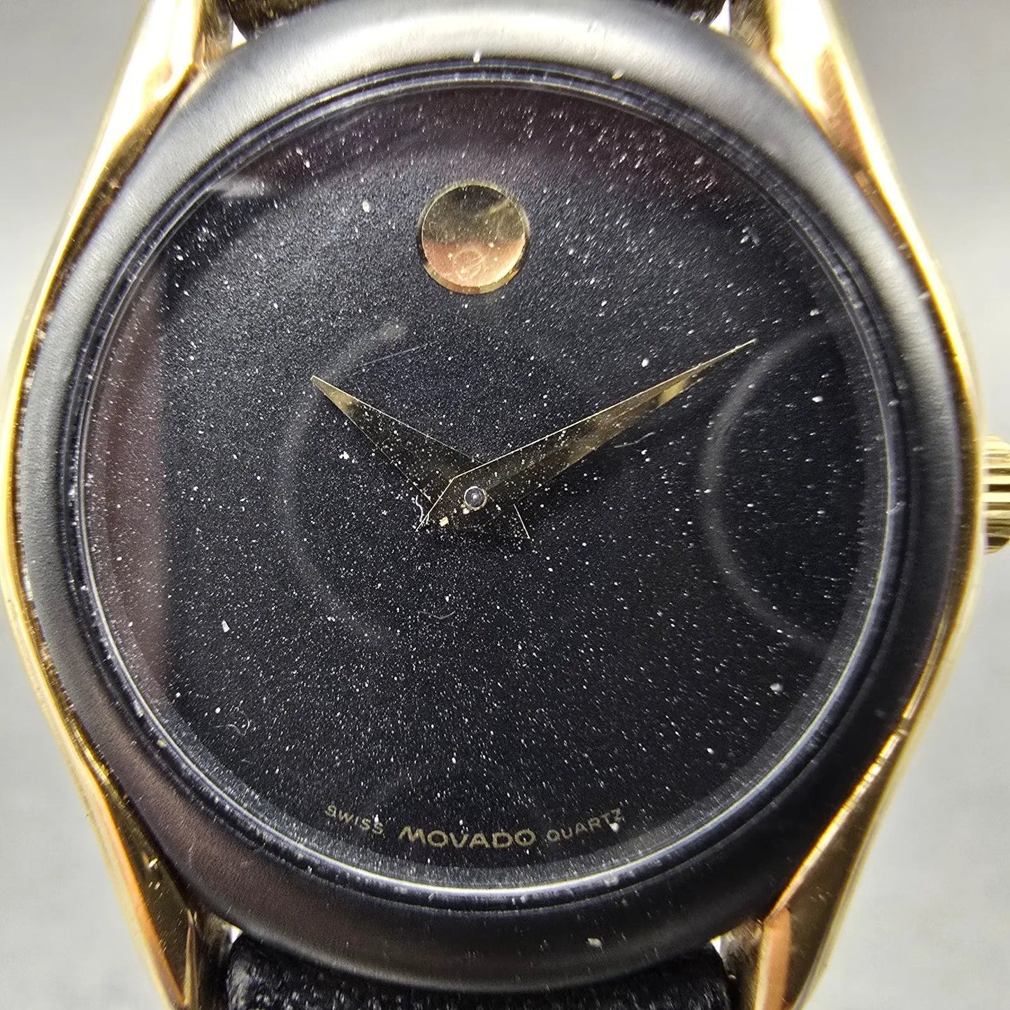 Movado Museum Watch Women 24mm Black Dial Gold Tone Round 88.66.820 PARTS2
