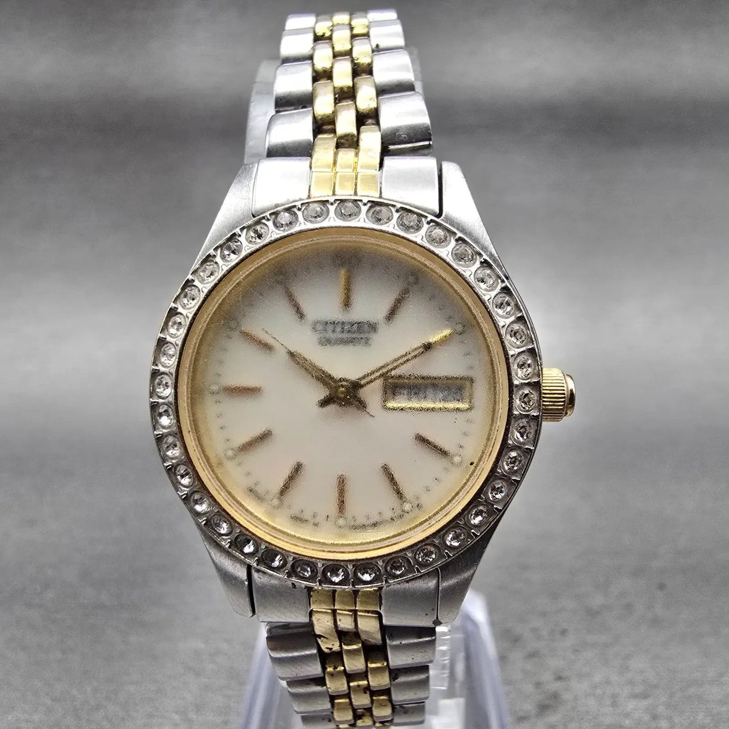 Citizen Watch Women 25mm MOP Dial Two Tone Daydate Gemmed 1002-S044464 New Batt0