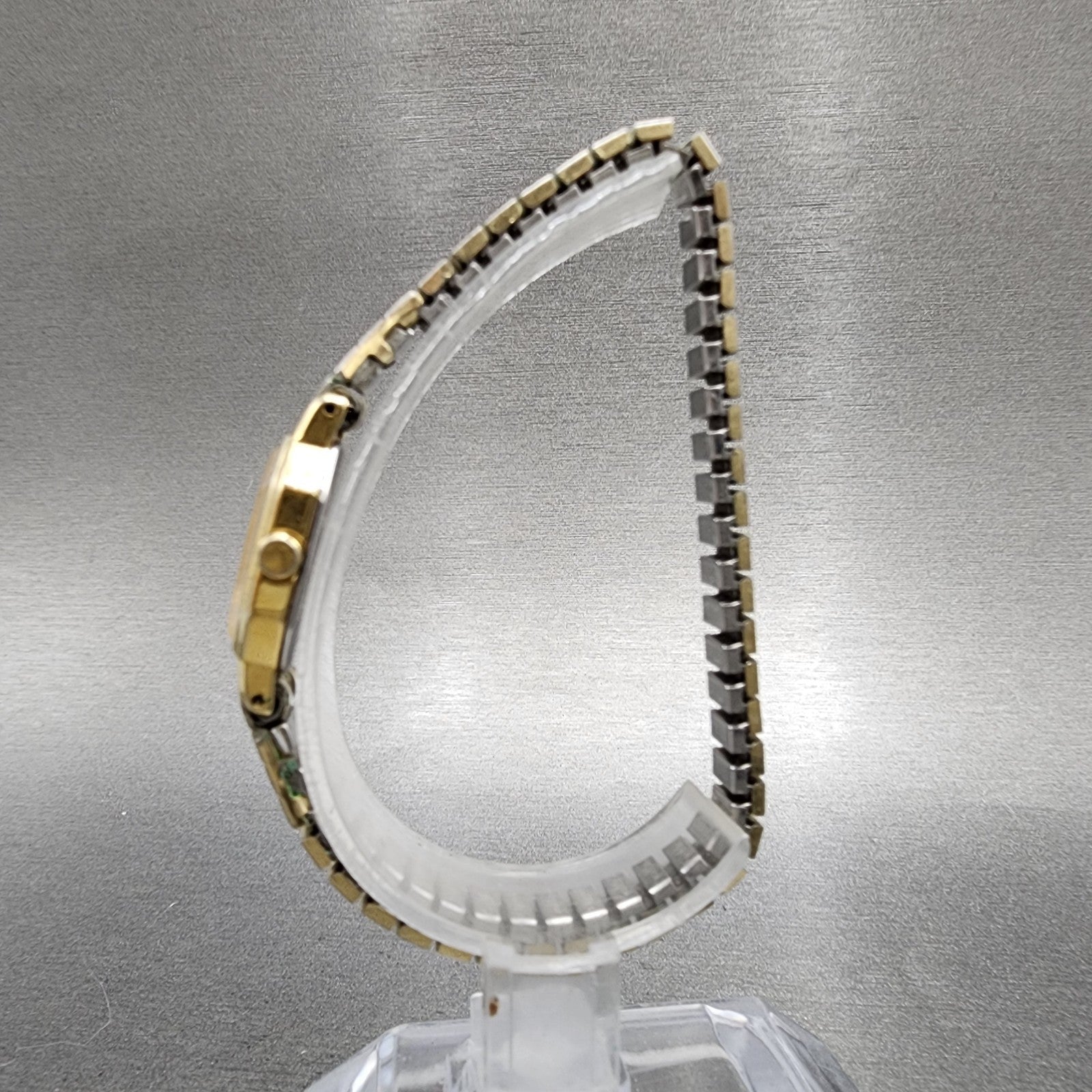 Seiko Watch Women 16mm Champagne Dial Gold Tone Octagon 2c205760 New Battery6
