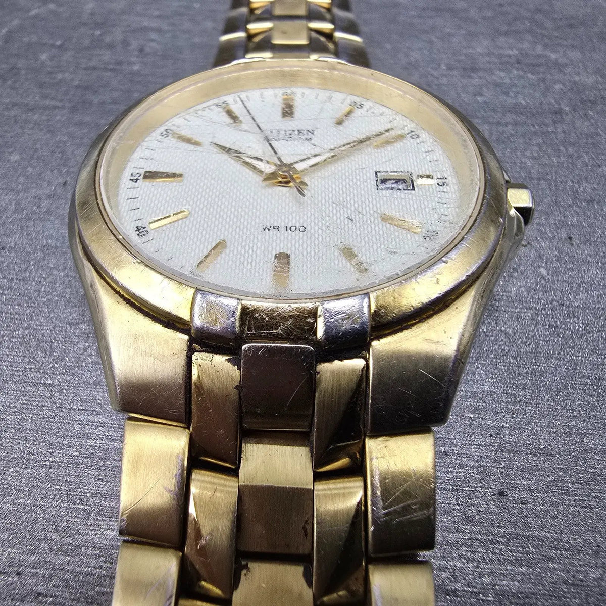 Citizen Eco-Drive Watch Men 38mm White Dial Gold Date READ!!!! E111E111-S0495212