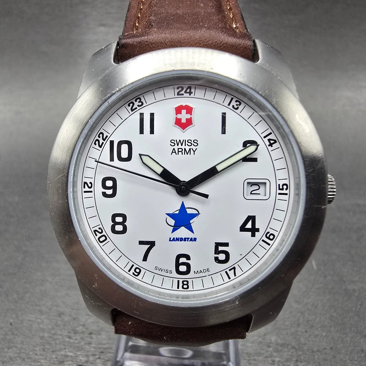 Victorinox Swiss Army Field Watch Men 38mm White Dial Steel Date 24980 PARTS0