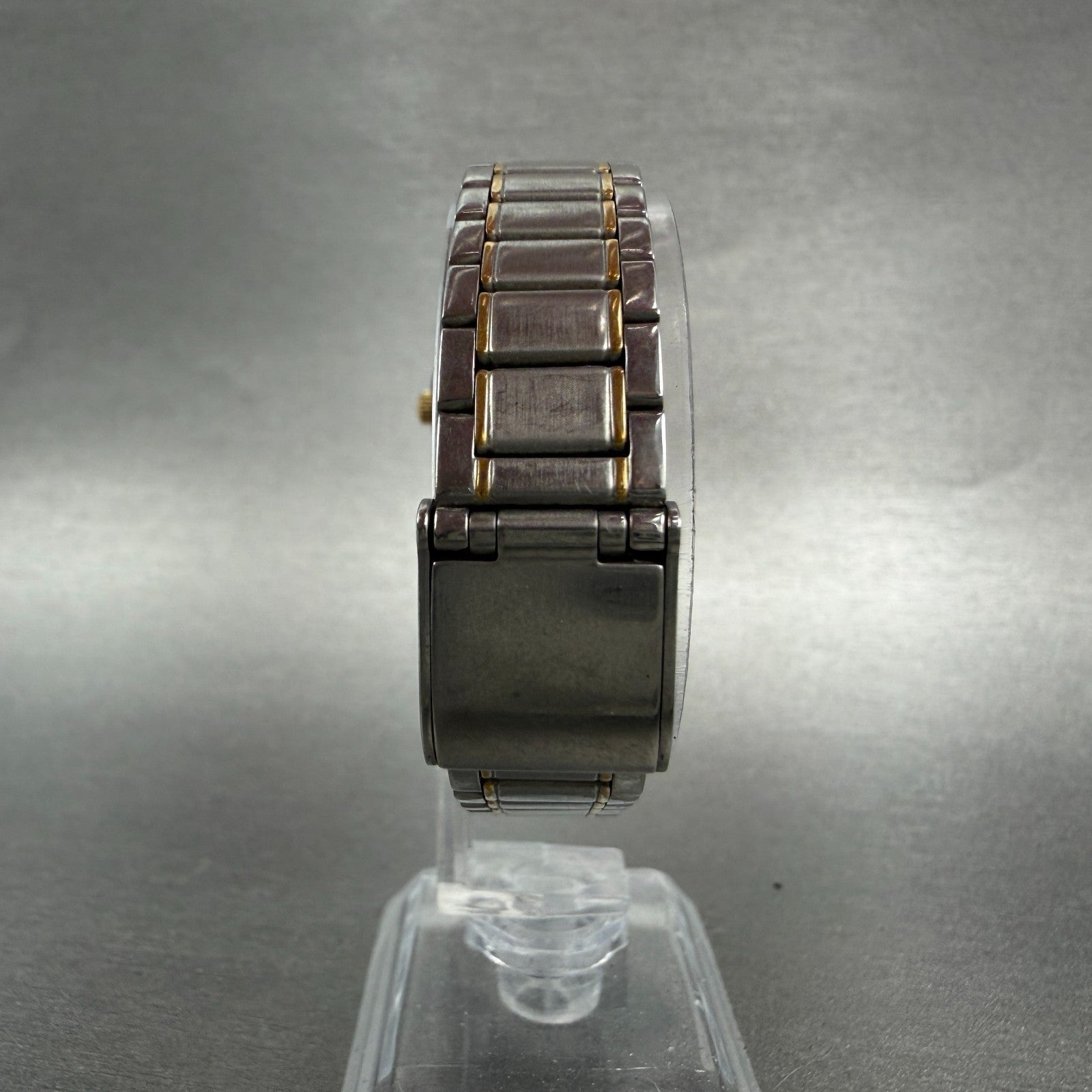 Seiko Spirit Watch Women 25mm Champagne Dial Two Tone Round 7N01-6A80 New Batter7