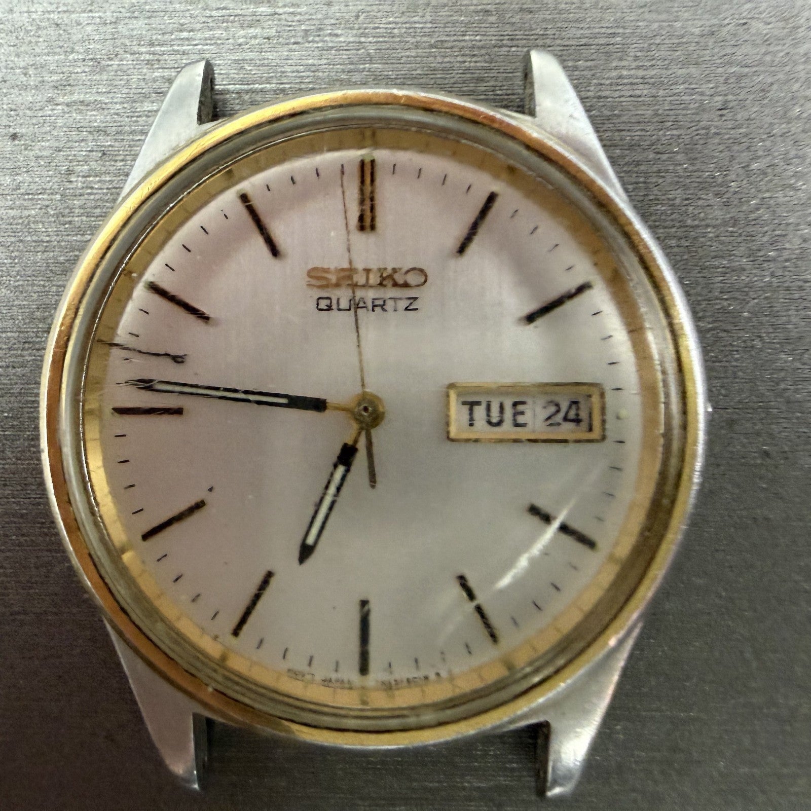 Seiko Watch Men 35mm Silver Dial Two Tone Round Daydate Vintage 7N43-8A39 PARTS2