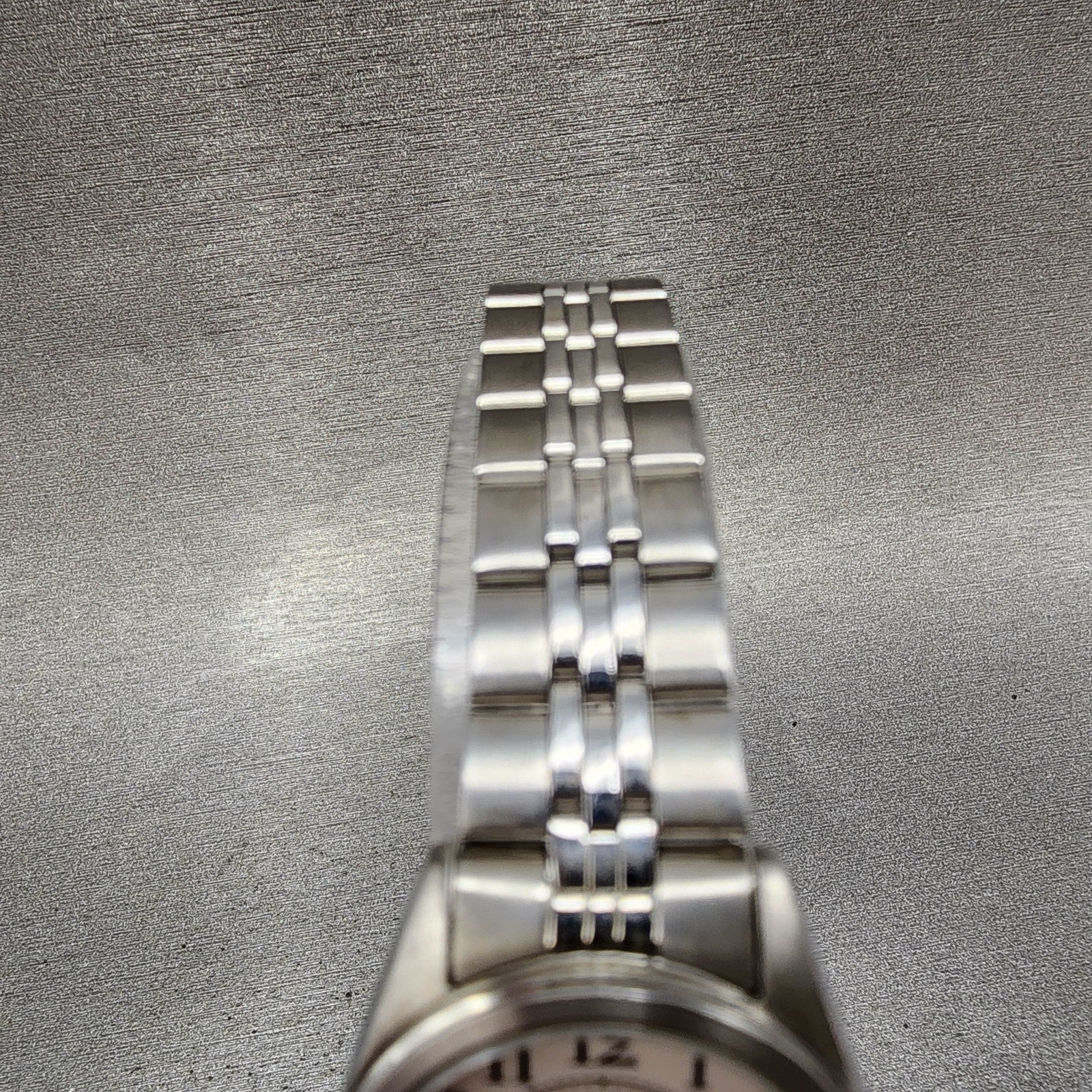 Citizen Attitude Watch Women 25mm Silver Dial Silver Tone Round New Battery4