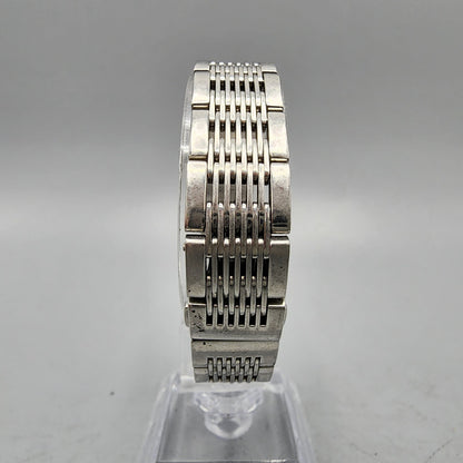 VTG Seiko Watch Women 20mm Black Dial Silver Tone Round 1N00-0HM0 New Battery