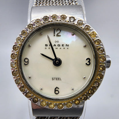 Skagen Steel Watch Women Silver Tone MOP Dial 19mm Round 590SSSMPCR New Battery
