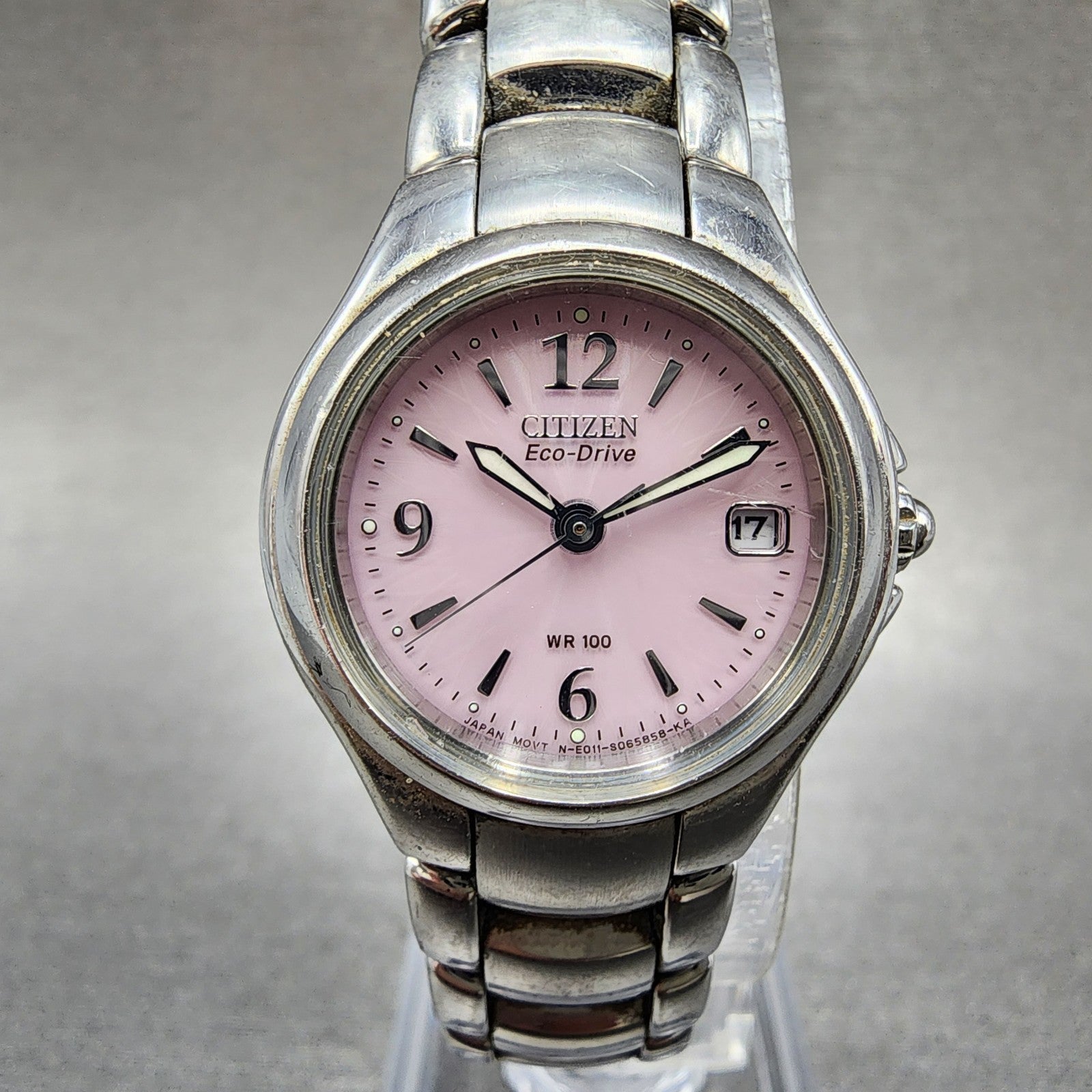 Citizen EcoDrive Watch Women 25mm Pink Dial Steel Date Round Date Round Runs0