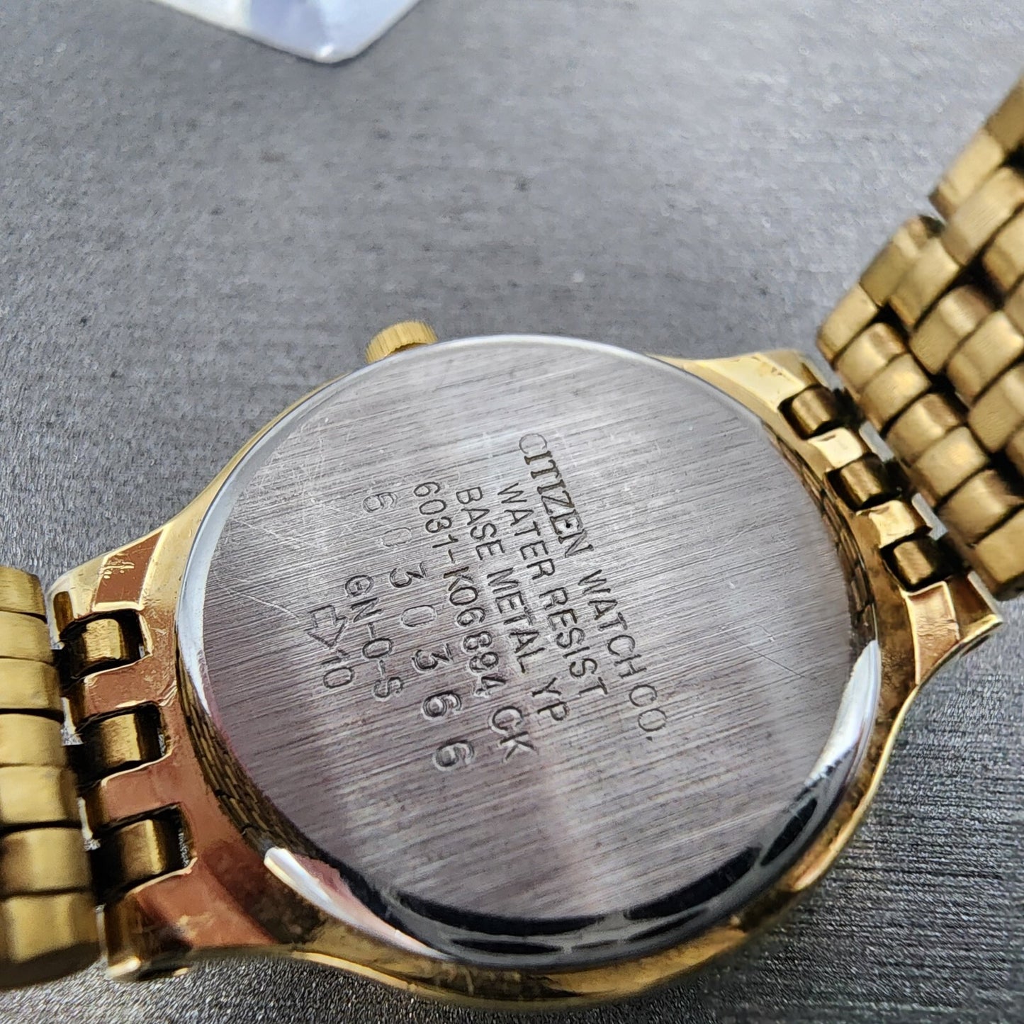 Citizen Watch Women 24mm Black Dial Gold Tone Round 6031K06894 New Battery9