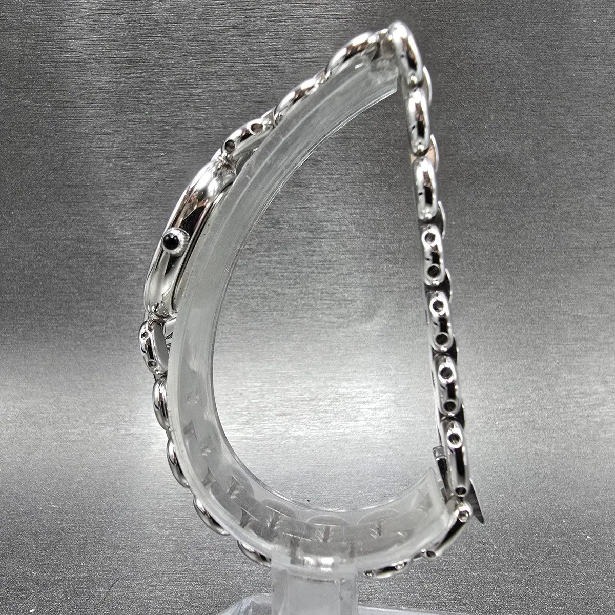 Bucherer Watch Women 21mm Silver Dial Silver Tone Oval 901.507 New battery8