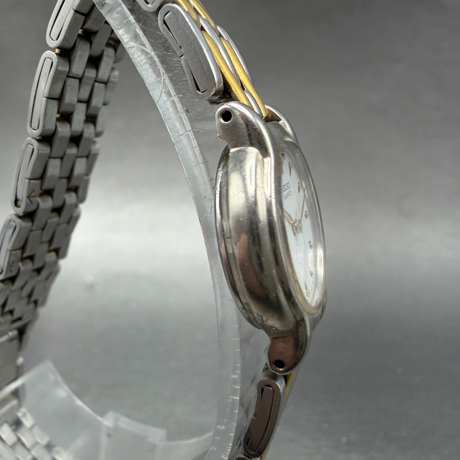 Seiko Watch Women 20mm White Dial Two Tone Round 1N00-0G60 New Battery Vintage3
