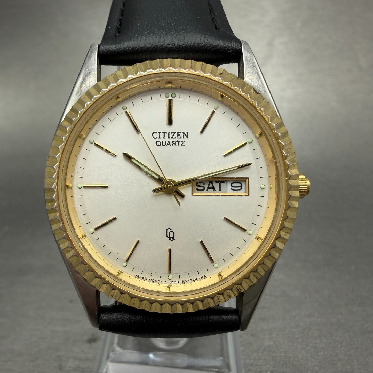 Citizen CQ President Watch Men 36mm Silver Dial Two Tone Daydate Round New BattL0