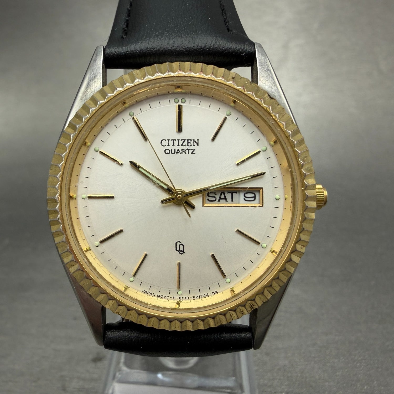 Citizen CQ President Watch Men 36mm Silver Dial Two Tone Daydate Round New BattL0