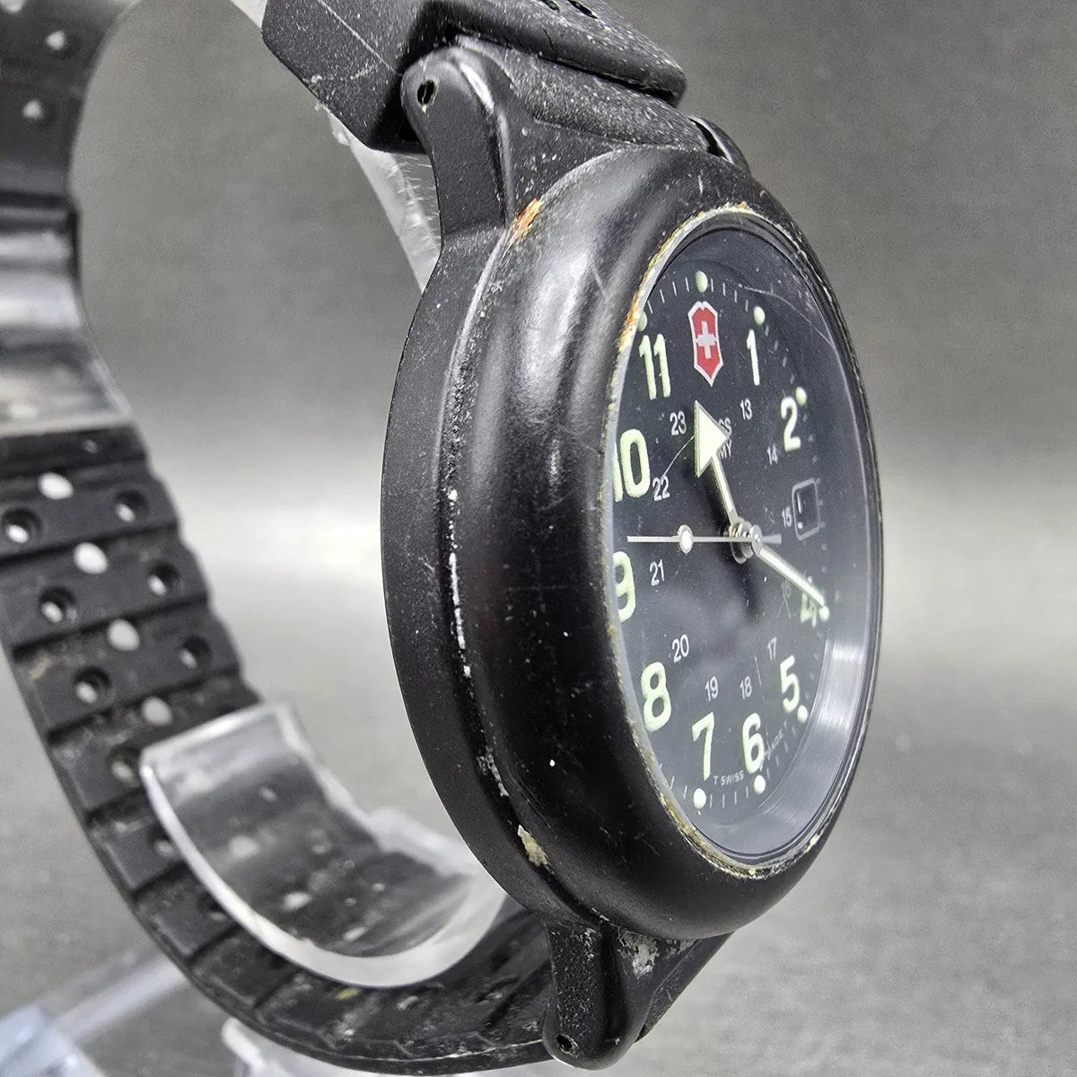 Victorinox Swiss Army Renegade Watch Men 38mm Black Dial Black Tone Date PARTSkp4