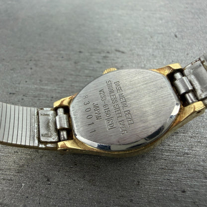 Seiko Alba Watch Women 16mm Silver Dial Gold Tone Oval V233-6150 New Battery9