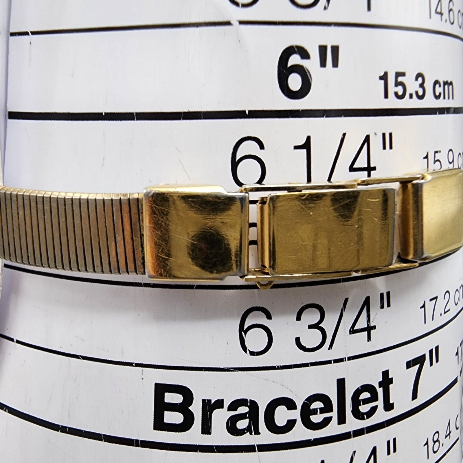 VTG Bulova Watch Women 17mm Cream Dial Gold Tone Round 83390 New Battery11