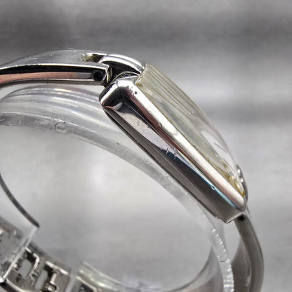 Seiko Watch Women 18mm White Dial Silver Tone Rectangle V401-6279 New Battery3