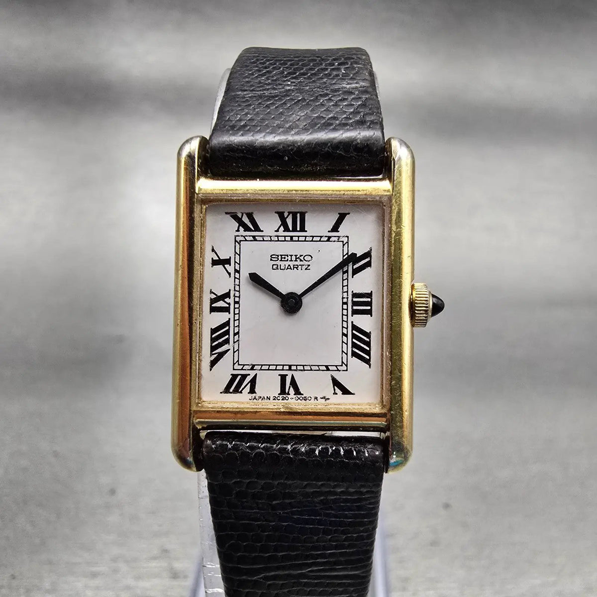 Seiko Tank Watch Women 17mm White Dial Gold Tone Rectangle 2C20-5019 New Battery0