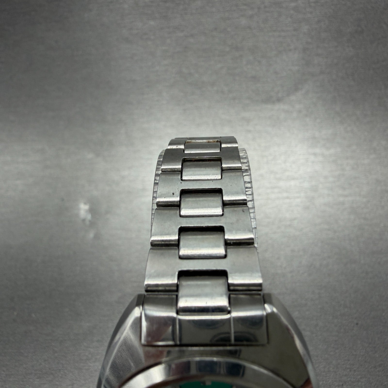 Seiko Automatic Watch Women 28mm Green Dial Silver Tone Date 2205-0610 Runs4