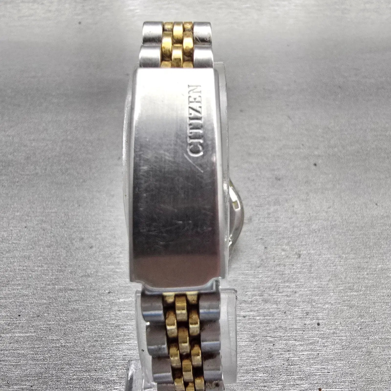 Citizen CQ Watch Women 25mm Silver Dial Two Tone Daydate 1002-R15119 New Battery7