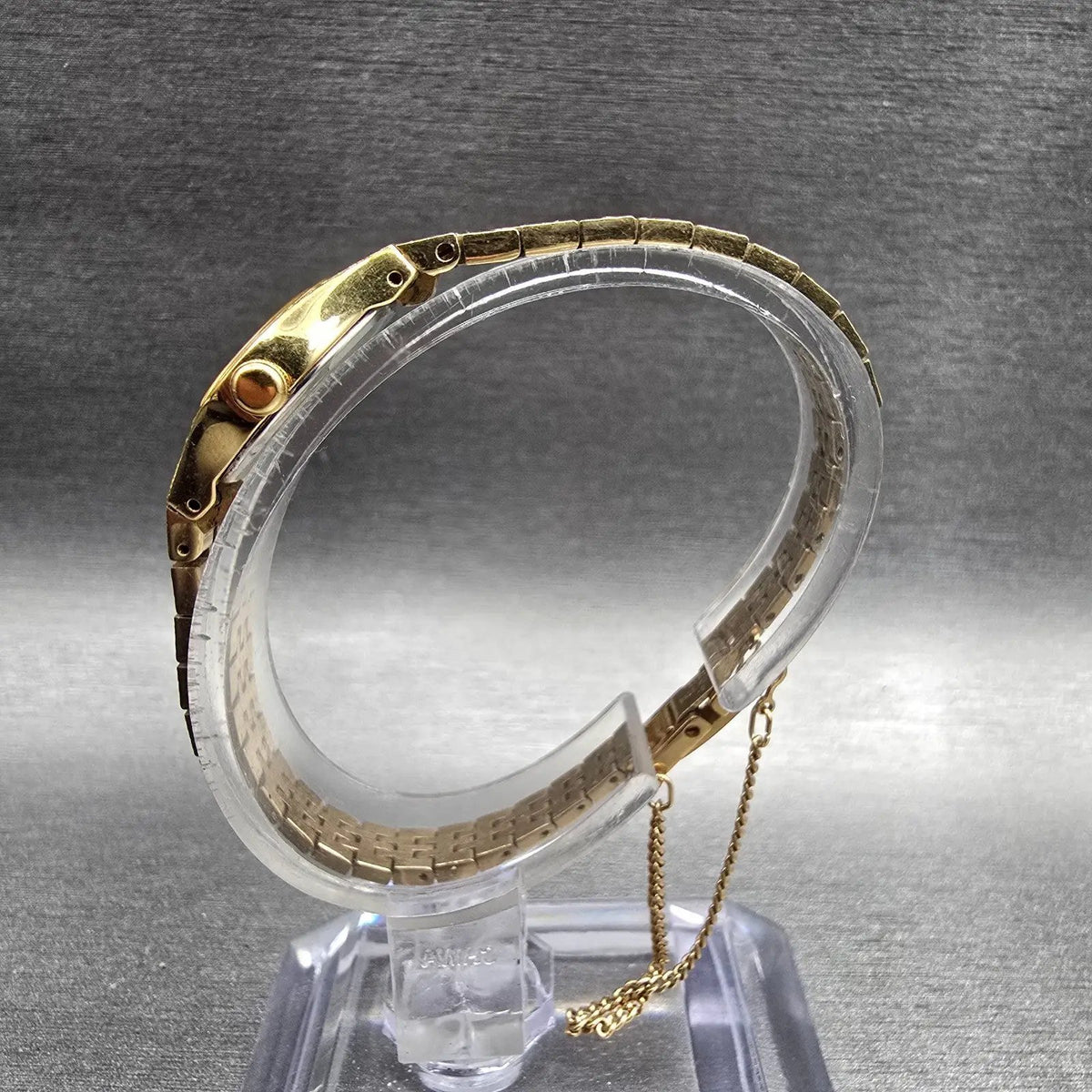 Seiko Watch Women 18mm Champagne Dial Gold Tone Oval 4N00-5299 New Battery6