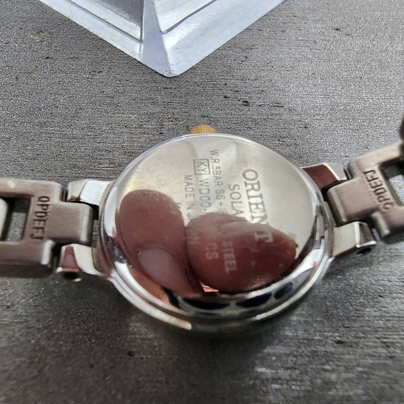 Orient Solar Watch Women 22mm White Dial Two Tone Round WD00R0B Runs9