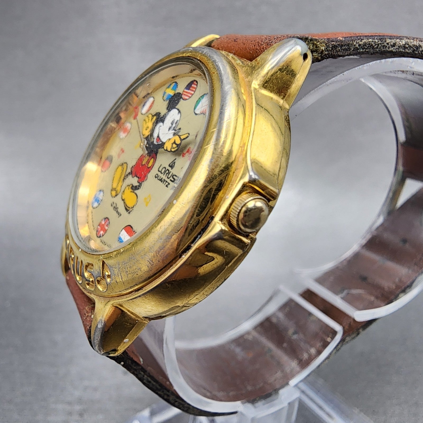 Lorus Mickey Mouse Watch Women 34mm White Dial Gold Small World V4210020 NewBat2