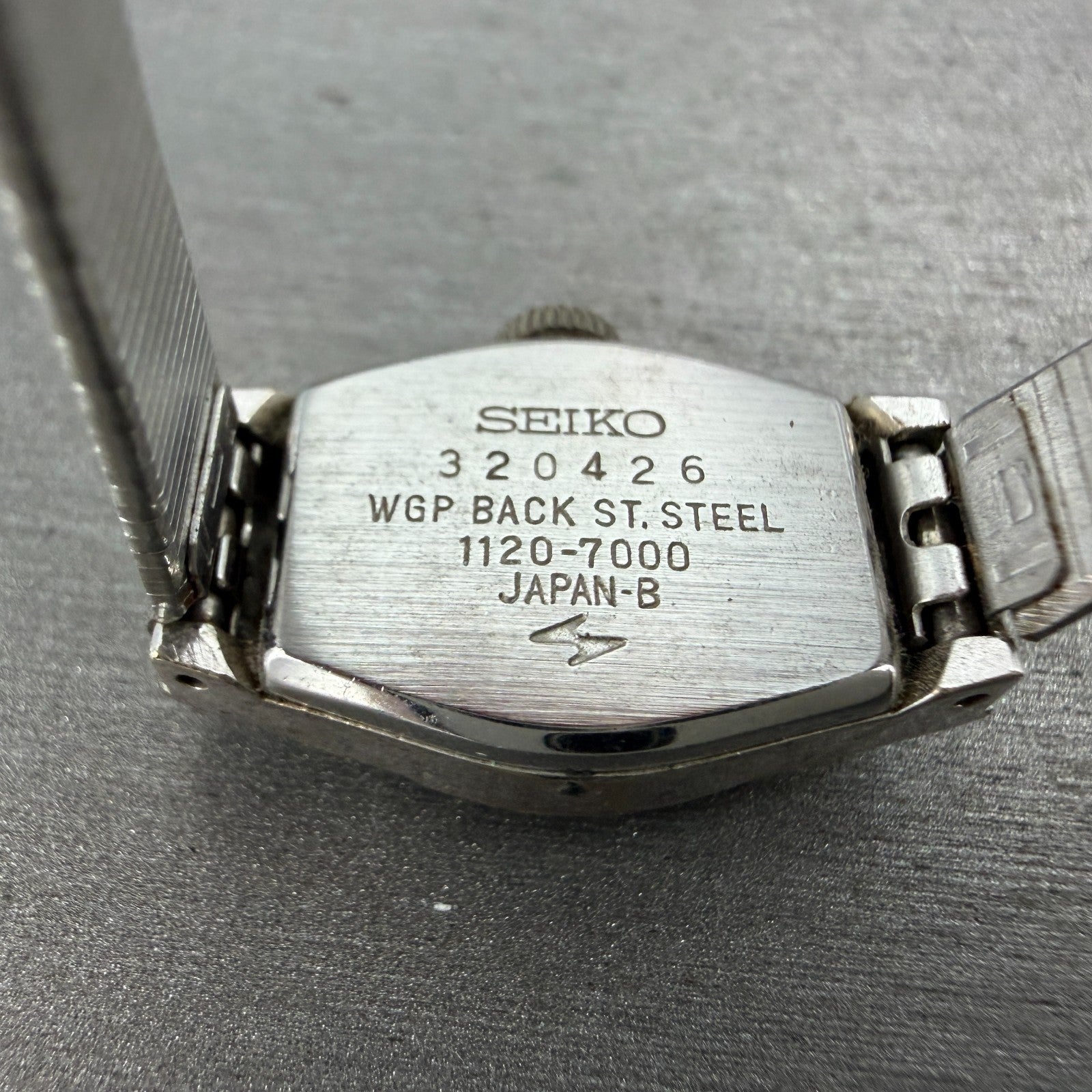 Seiko Watch Women 15mm Silver Dial Silver Tone Manual Oval 1120-7000 Runs VTG9