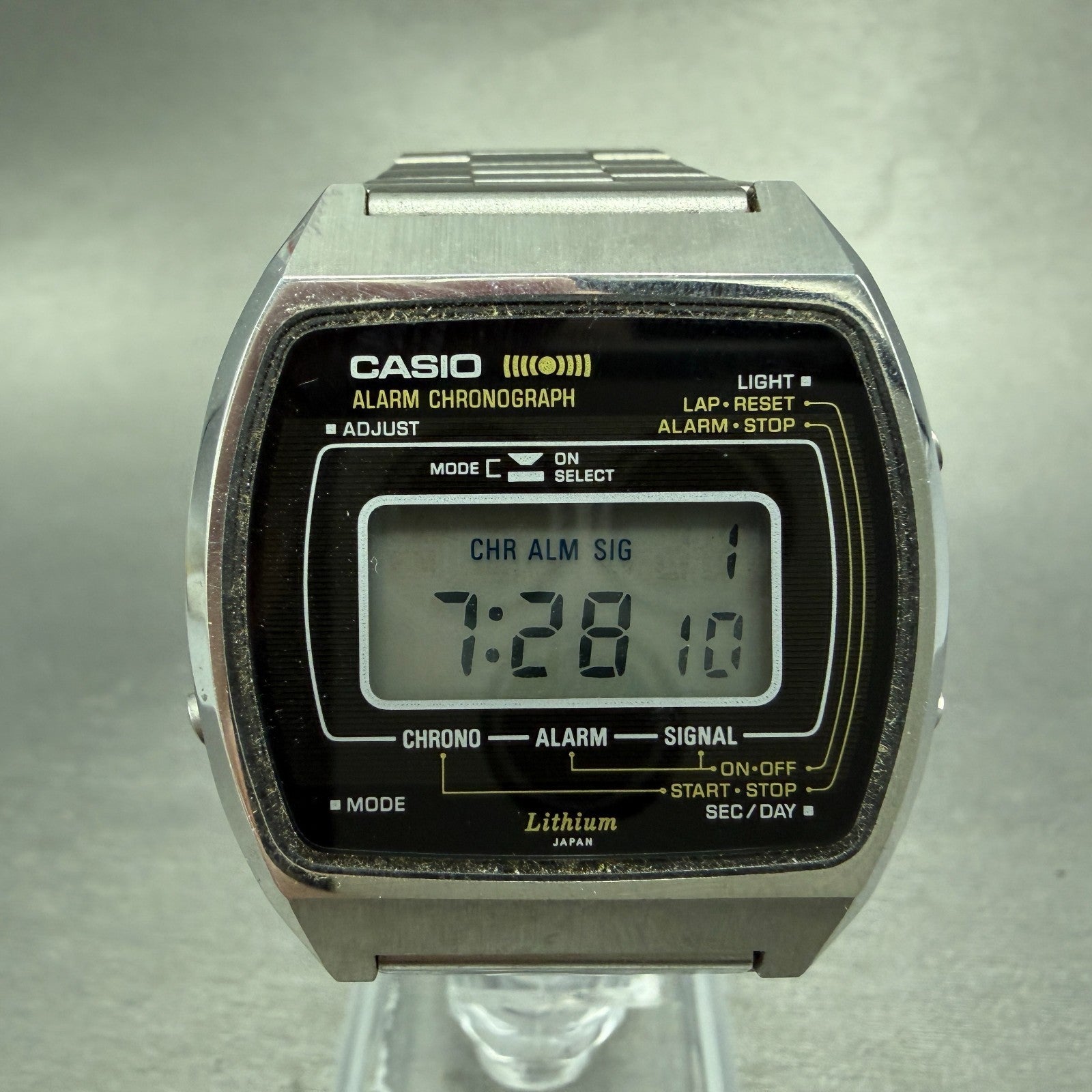 Casio 83QS-27 Watch Men 36mm Black Dial Silver Tone Alarm Chrono New Batt ABC0