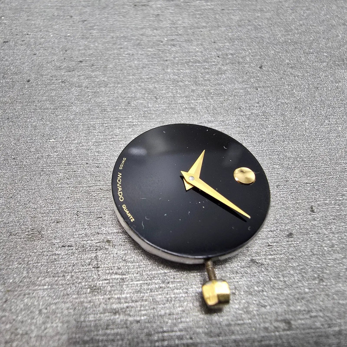 ETA 956.032 Quartz Movement 2 Hand 7 Jewels No Date Movado Dial and Hands10