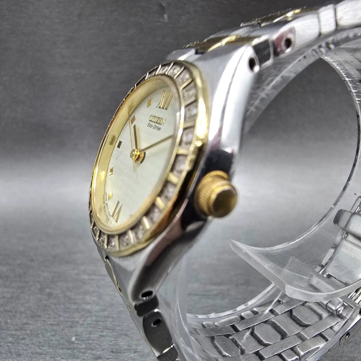 Citizen Eco-Drive Watch Women 25mm White Dial Two Tone Date Diamond Bezel Works2