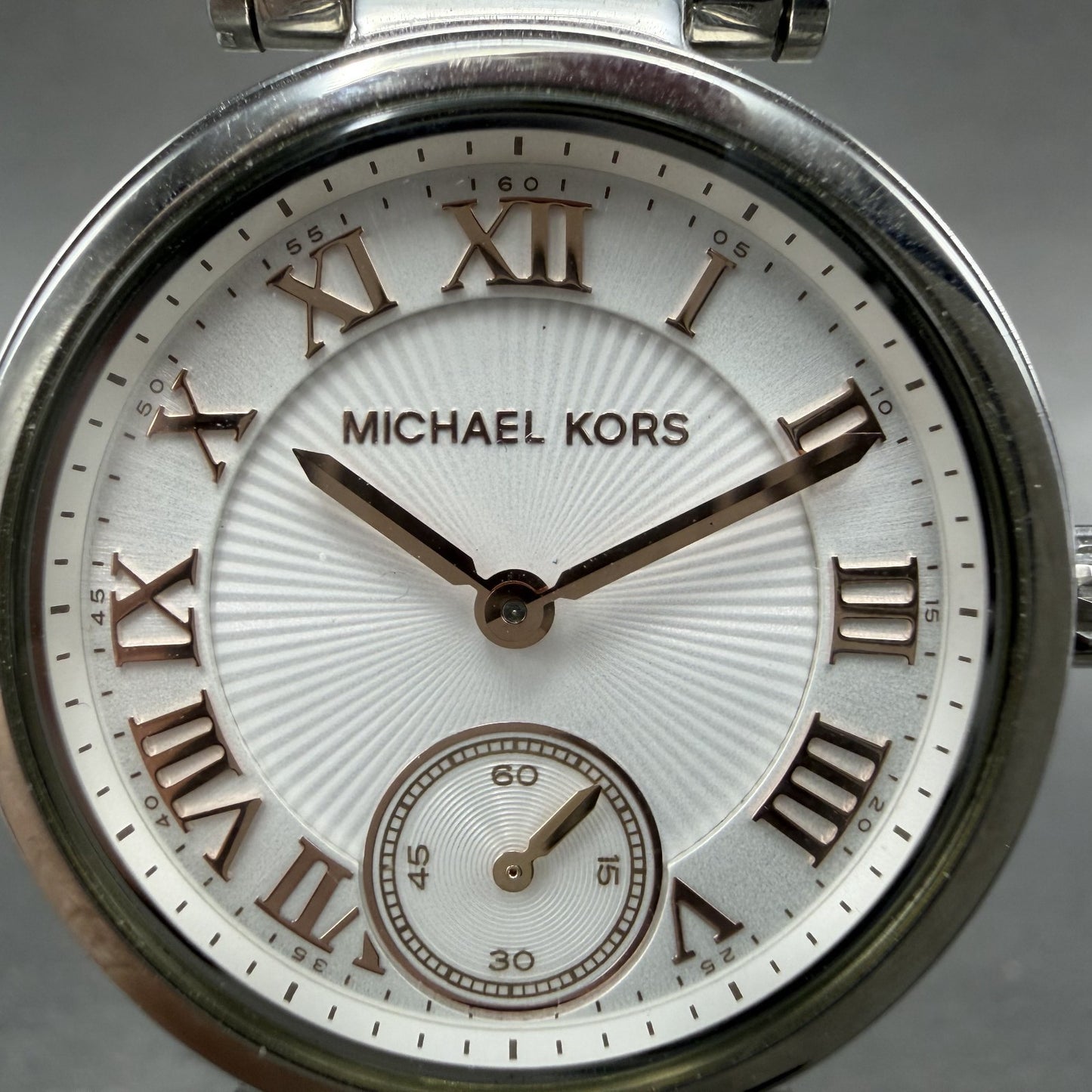 Michael Kors Skylar Watch Women 33mm White Dial Silver Tone Round New Battery1
