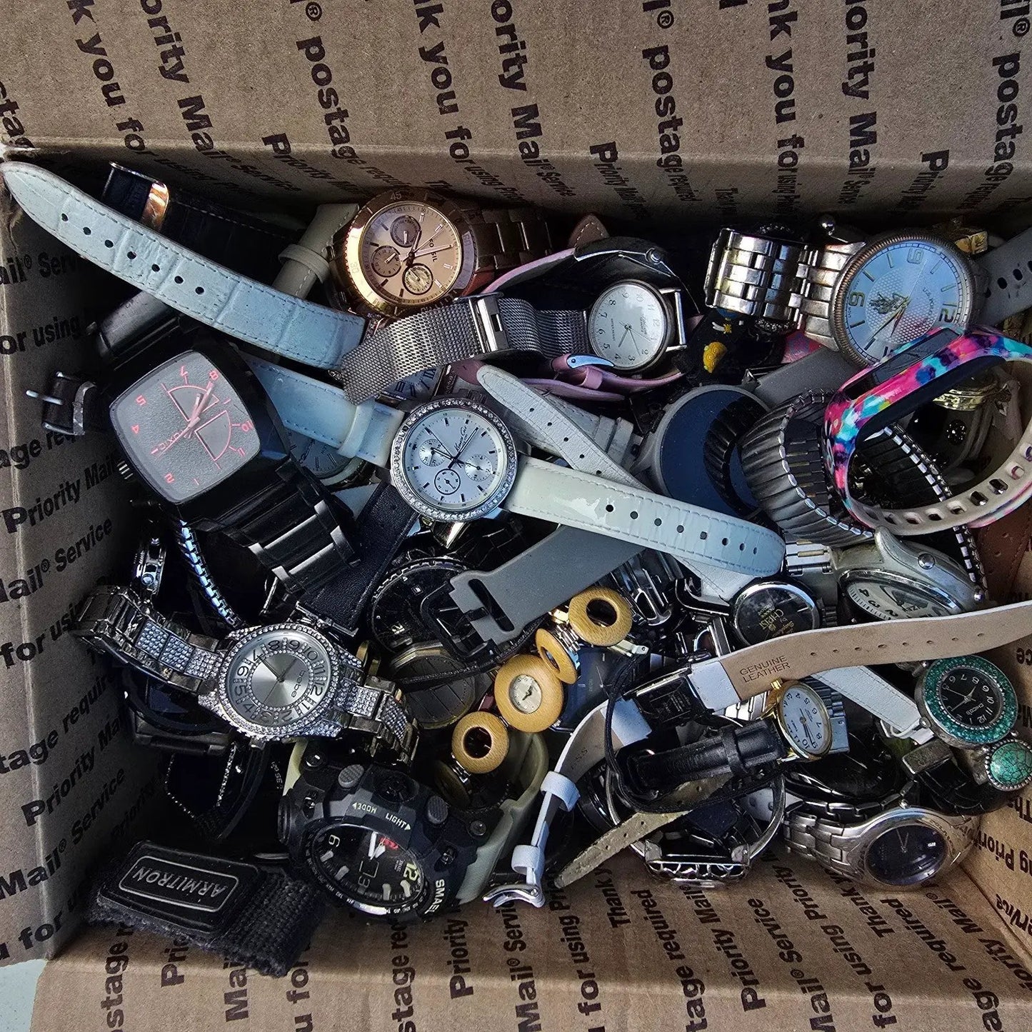 Watch Lot Men Women Skagen Pulsar Fossil Timex 18.6 LB VTG Modern PARTS3