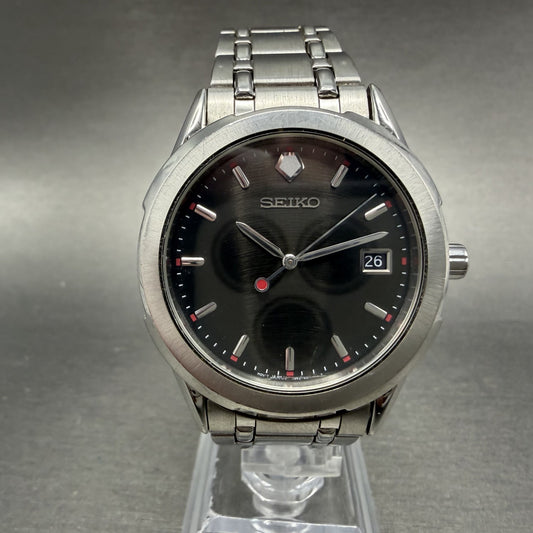 Seiko Watch Men 37mm Black Dial Silver Tone Date Round 7N42-9089 New Battery0