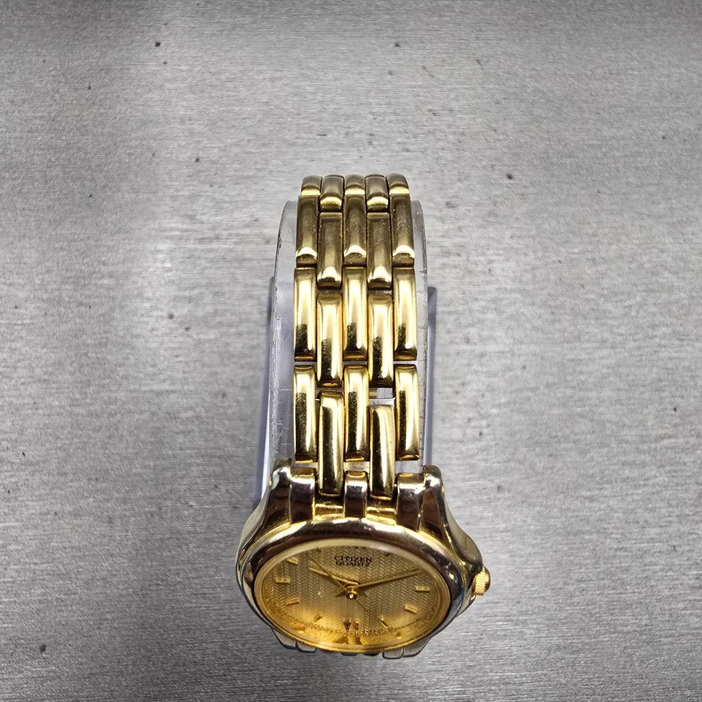 Citizen Watch Women 24mm Gold Dial Gold Tone Round READ!!!! 6031-S52543 New Batt4