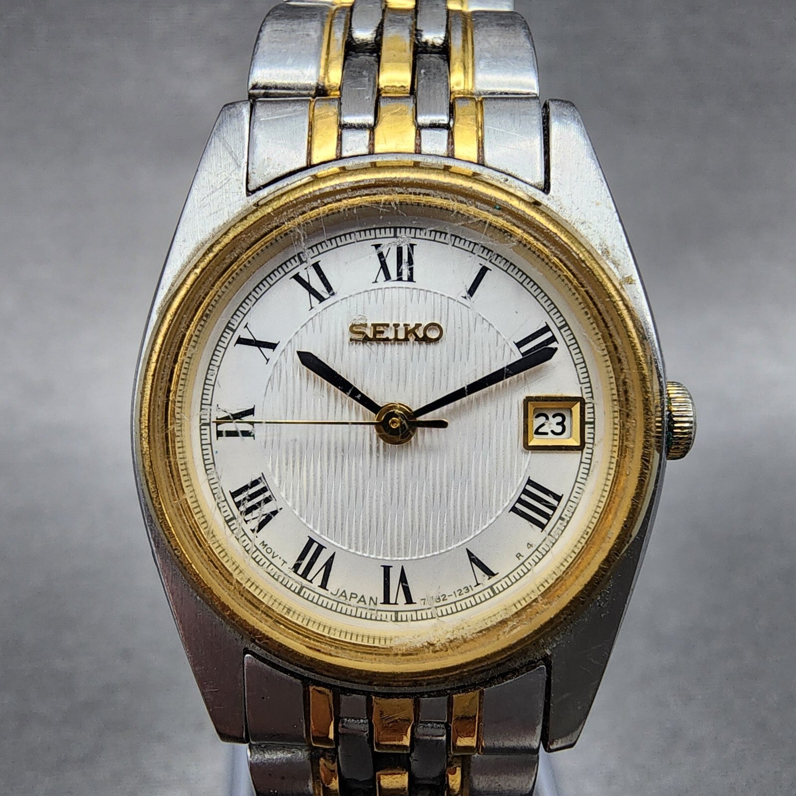 Seiko Watch Women 24mm White Dial Two Tone Date Round 7N826001 New Battery1