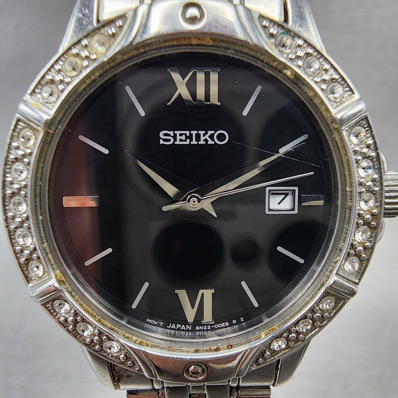 Seiko Watch Women 30mm Black Dial Silver Tone Date Round 6N2200B0 New Battery1