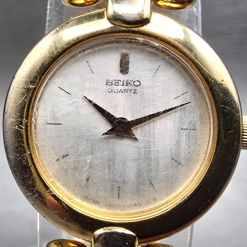 Seiko Watch Women 21mm MOP Dial Gold Tone Round 1N00-0D79 New Battery Vintage1