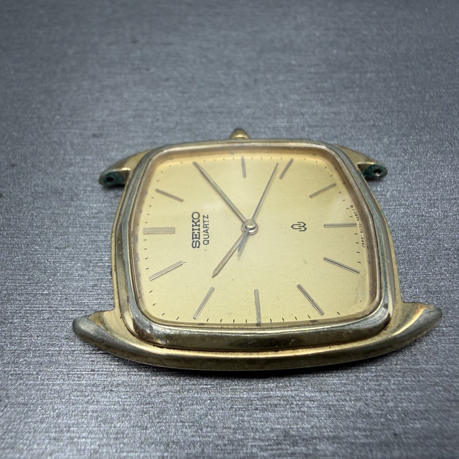 Seiko Watch Men 30mm Champagne Dial Gold Tone Rectangle 6030-5250 New Battery3