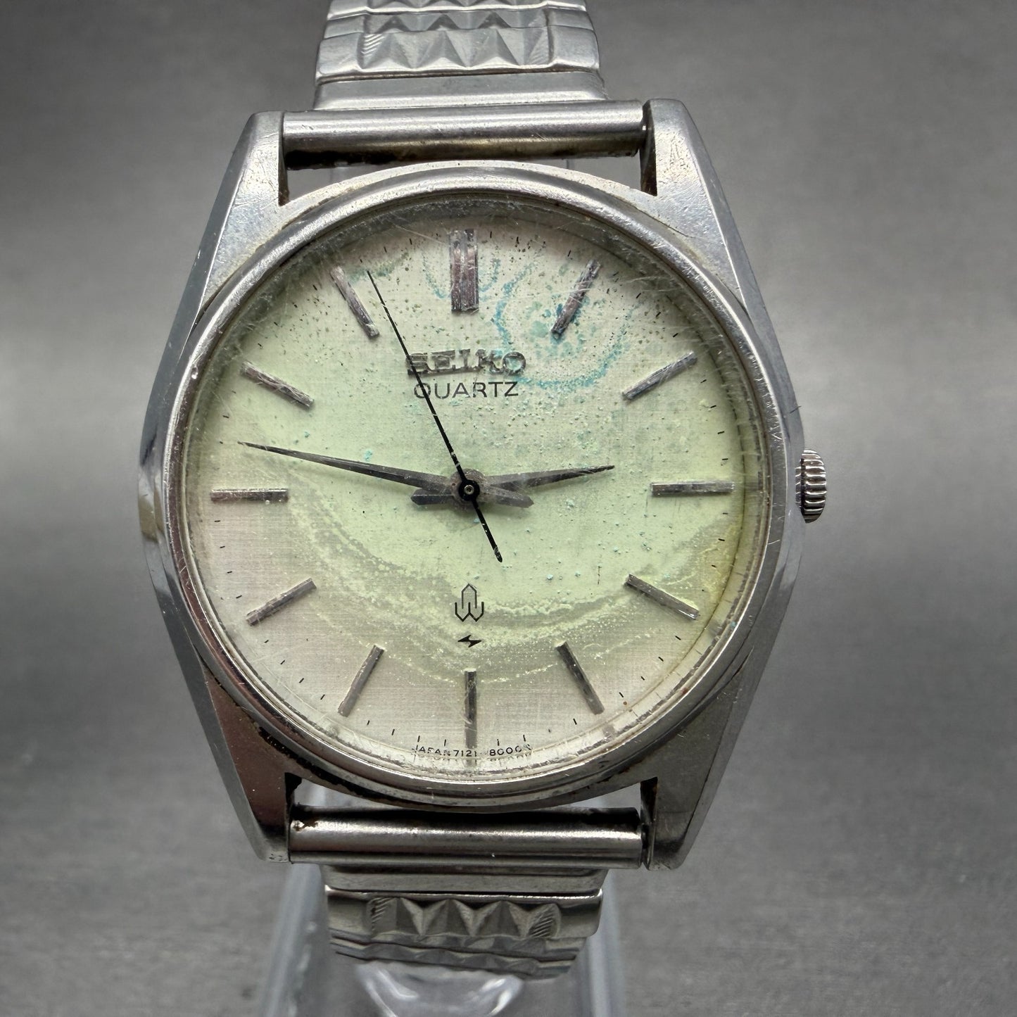 Seiko Watch Men 35mm White Dial Silver Tone 7121-800 Round VTG PARTS0
