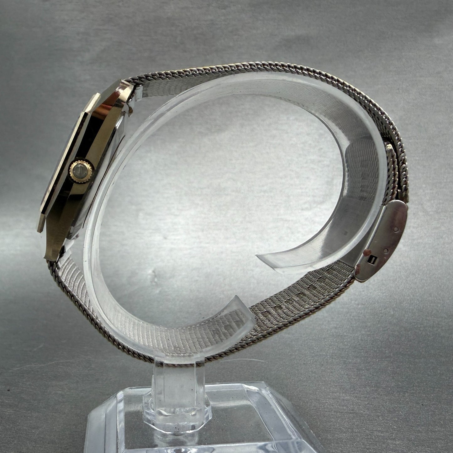 Rado Diastar Watch Men 31mm Black Dial Gold Tone Date Rectangle 171.8697 New Bat6