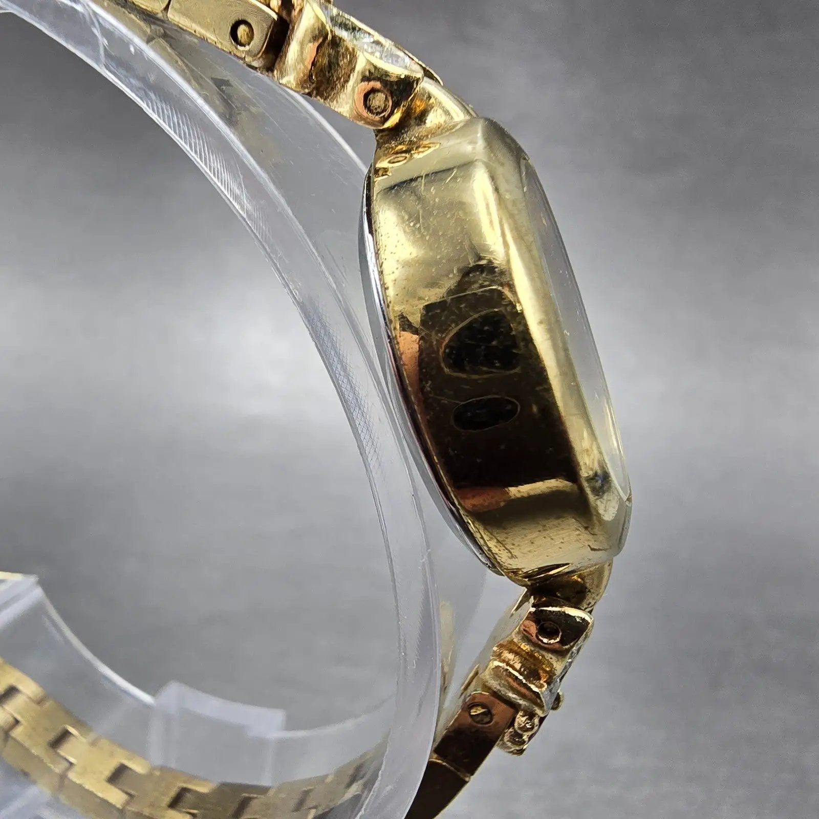 Elgin Watch Women 18mm MOP Dial Gold Tone Oval ELL02 New Battery Crytstals3