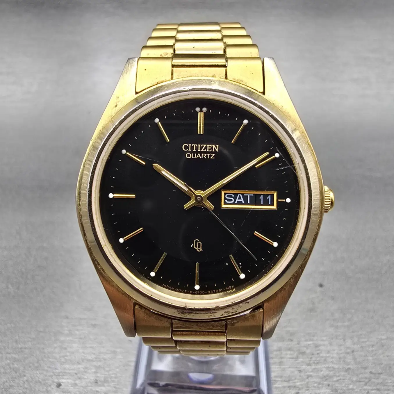Citizen CQ Watch Men 35mm Black Dial Gold Tone Daydate 6100-S18591 New Battery0