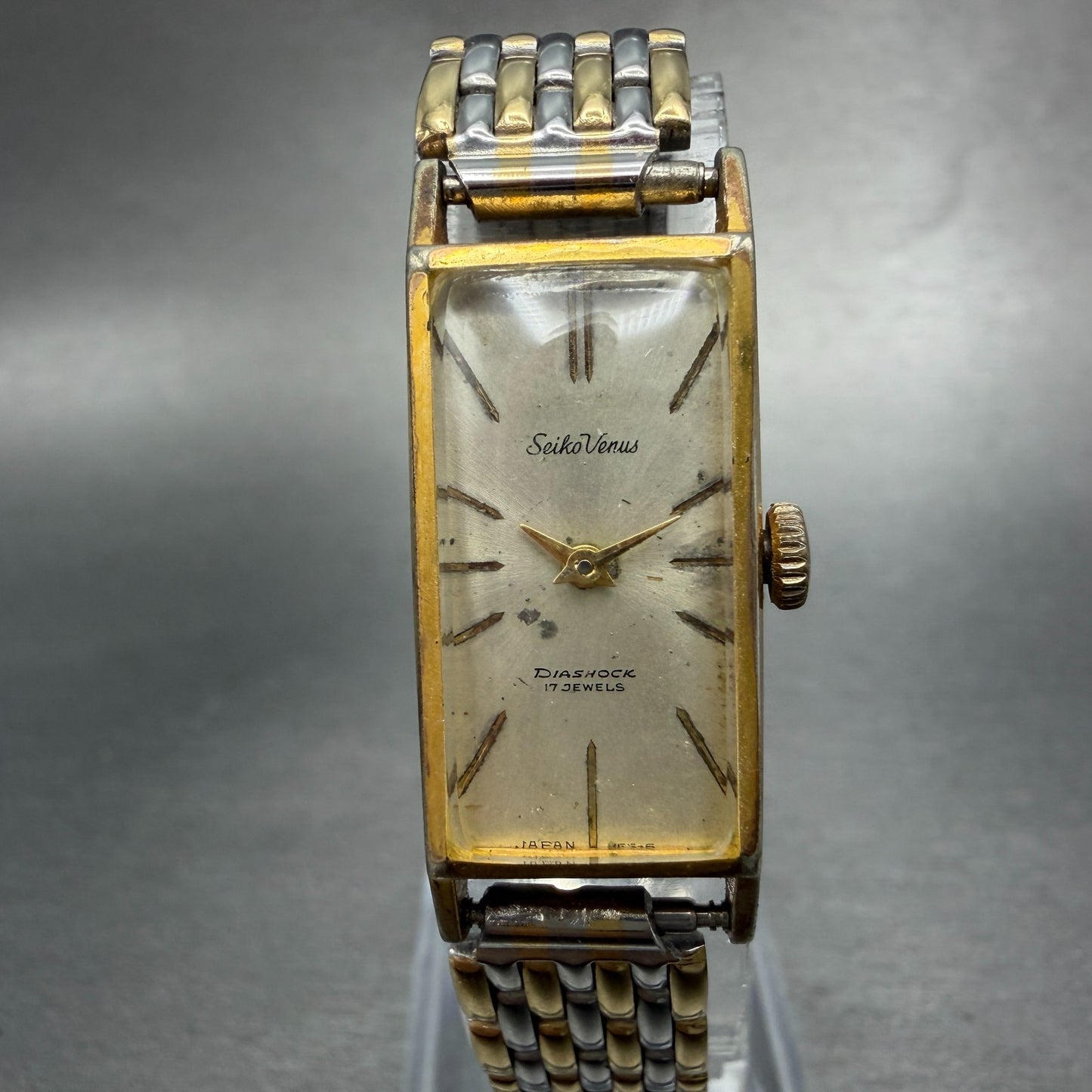 Seiko Venus Tank Watch Women 15mm Silver Dial Gold Tone 5514 Manual Runs Vintage0