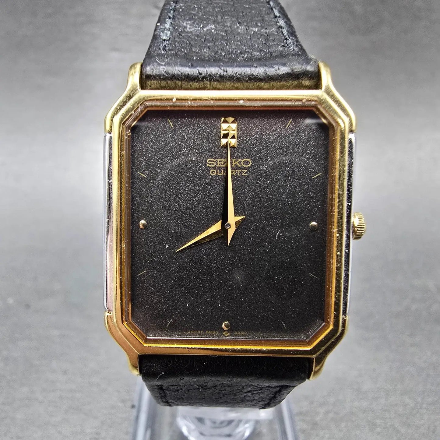 Seiko Tank Watch Men 26mm Black Dial Two Tone Rectangle 5P30-5A79 PARTS Vintage0