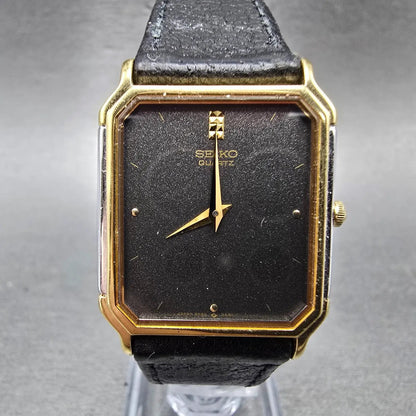 Seiko Tank Watch Men 26mm Black Dial Two Tone Rectangle 5P30-5A79 PARTS Vintage0