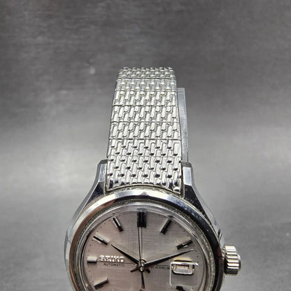 Seiko Automatic Watch Women 27mm Silver dial Silver Tone Date 2517-0460 Runs4